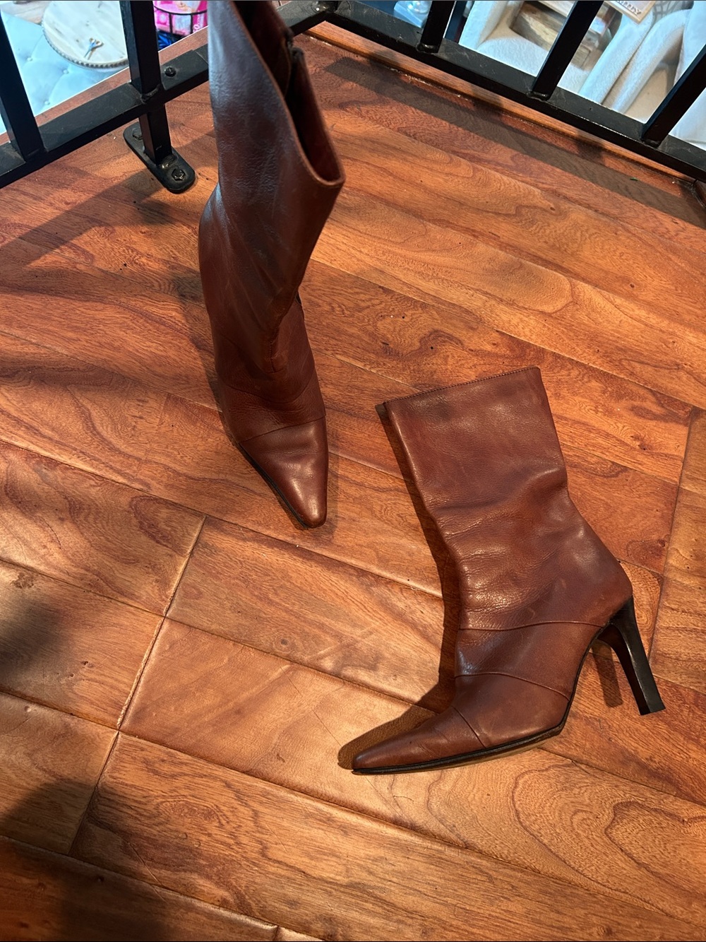 Identity Vintage Brown Leather Draped Heeled Boots Size 9